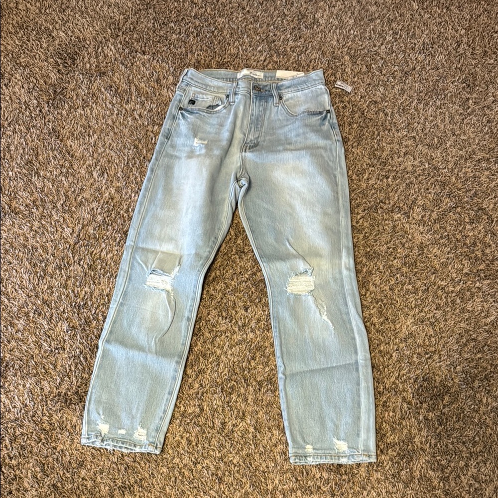 Women’s Light Blue Distressed Jeans